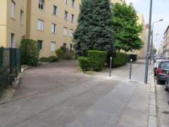 Poteaux trottoir Braille